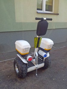 Pojazd elektryczny typu segway